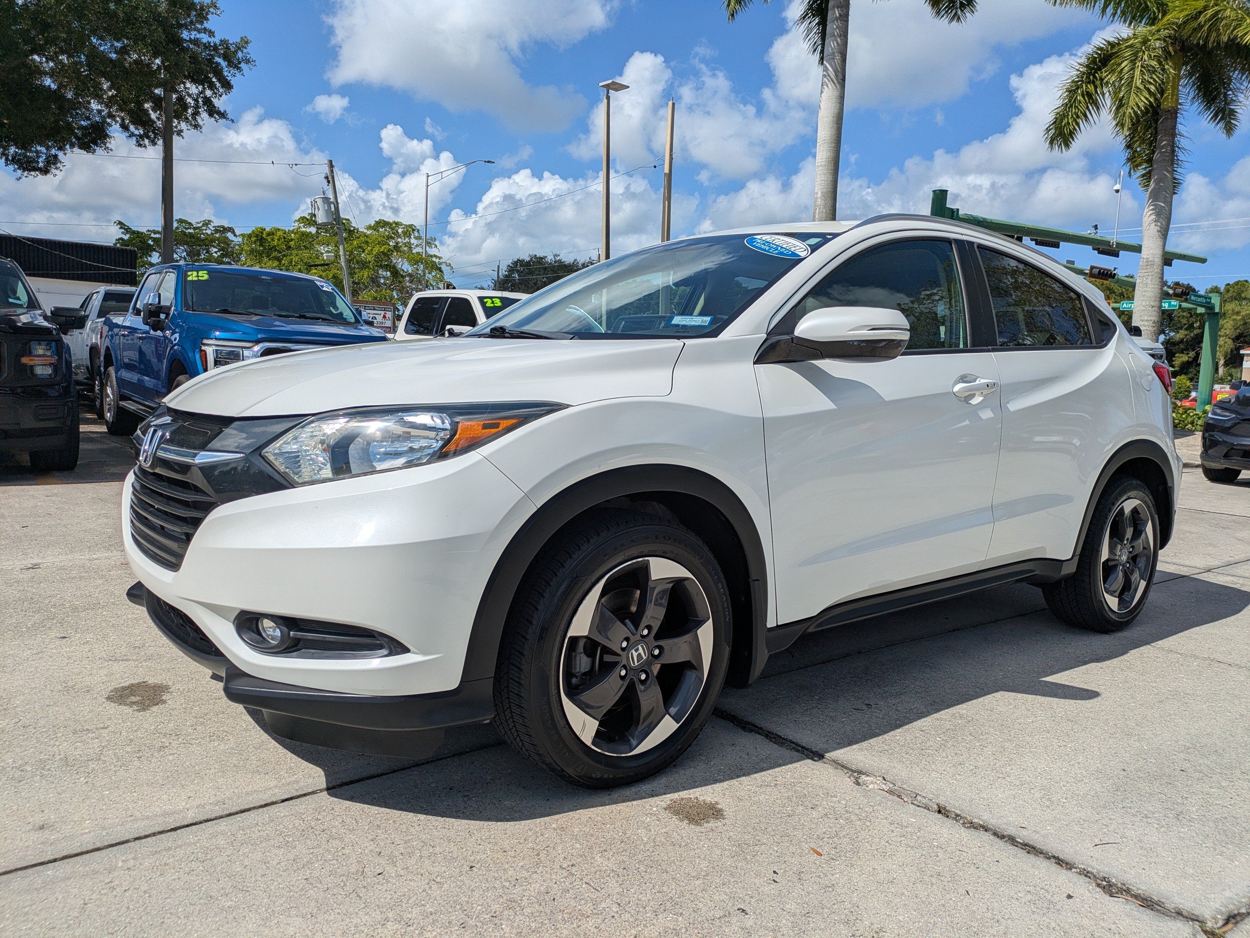 Used 2018 Honda HR-V EX-L image 7