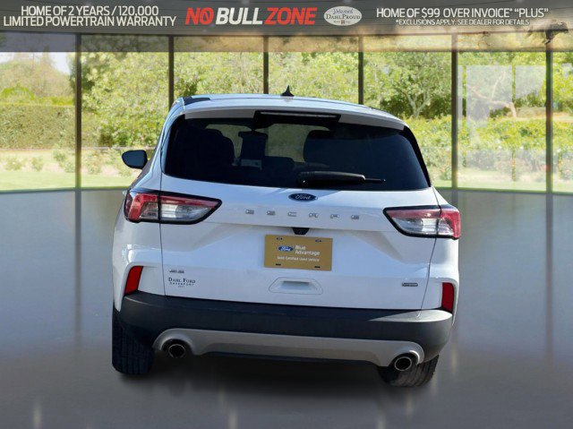 Certified 2021 Ford Escape SE image 4