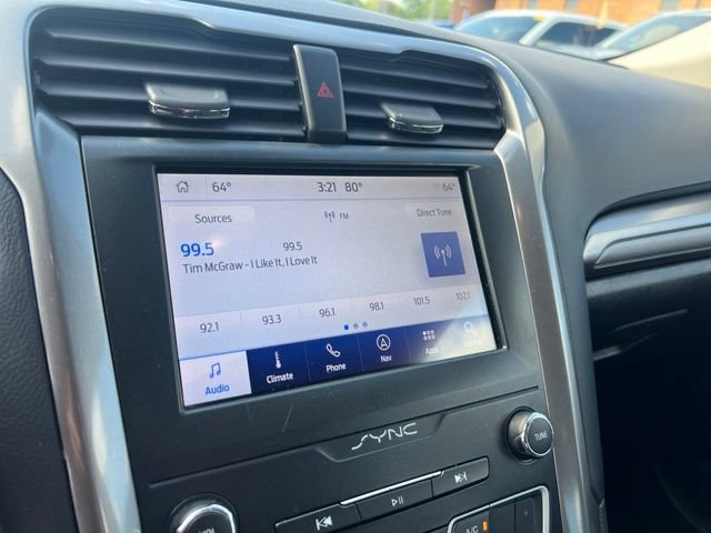 Certified 2019 Ford Fusion SE FWD image 12