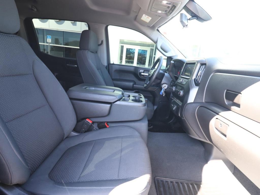 Used 2022 Chevrolet Silverado 1500 Custom image 15