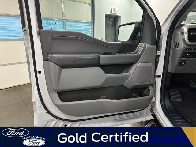 Certified 2022 Ford F150 XLT w/ Equipment Group 302A High image 25