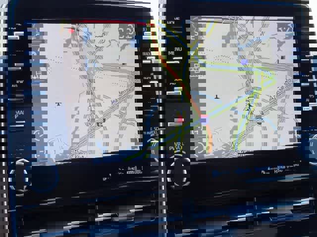 Used 2019 Toyota Avalon Limited image 29