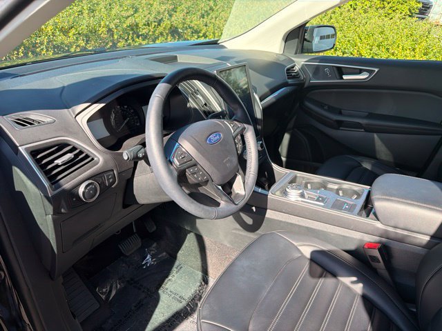 Certified 2024 Ford Edge SEL w/ Convenience Package AWD/4WD image 11
