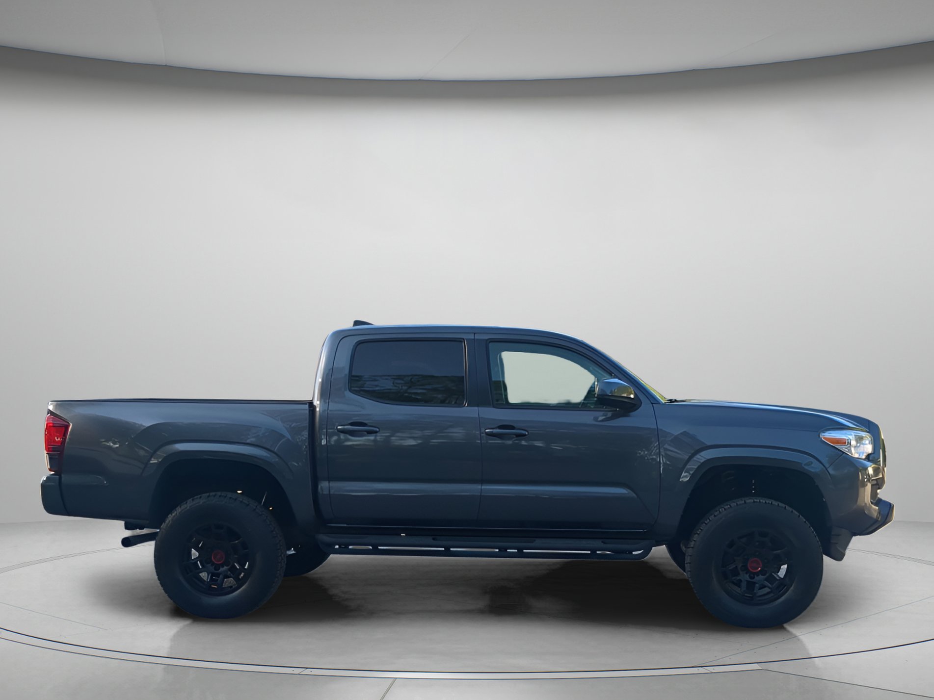 Used 2022 Toyota Tacoma SR RWD image 39