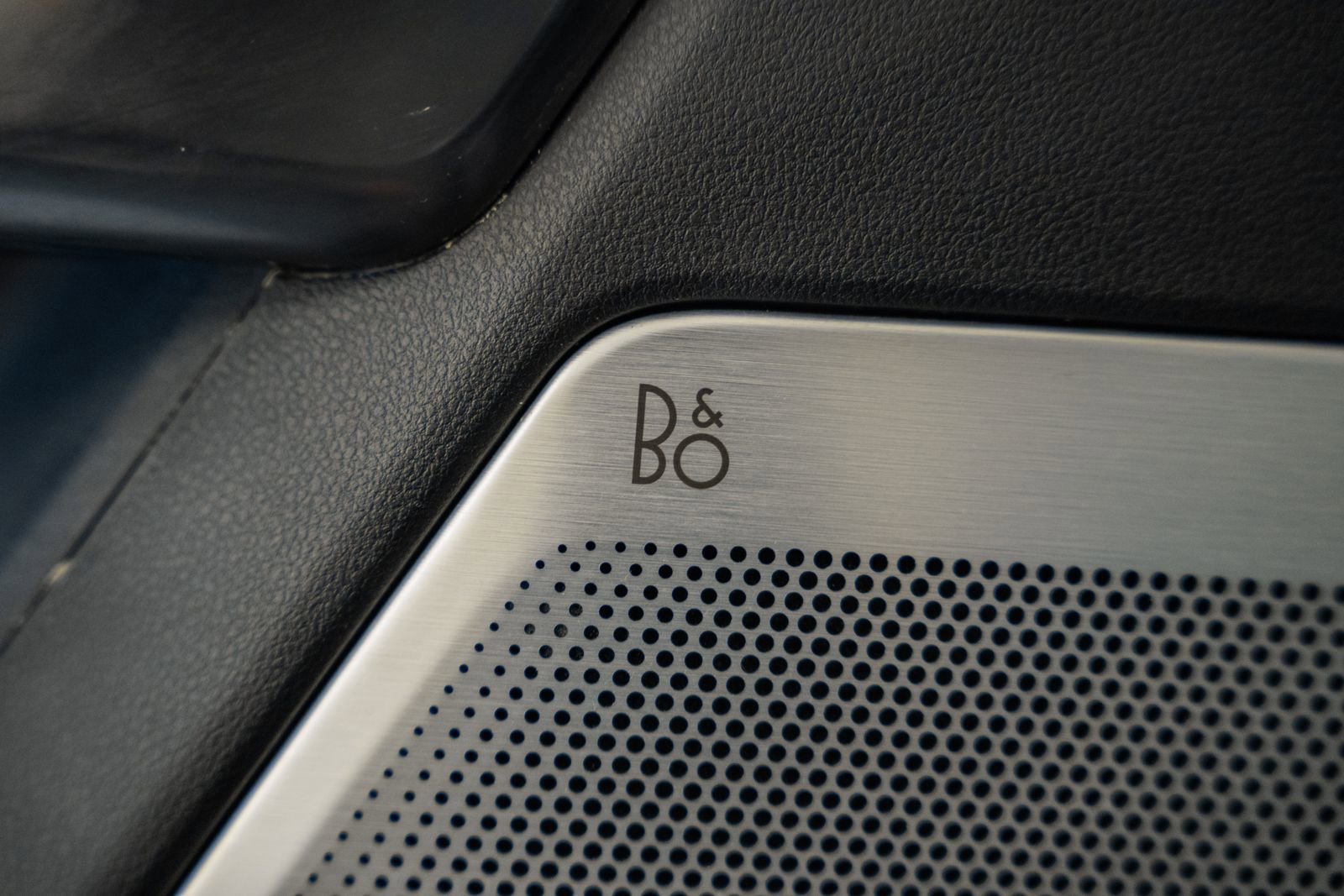 Certified 2022 Ford F150 Raptor w/ Raptor 37 Performance Package image 49