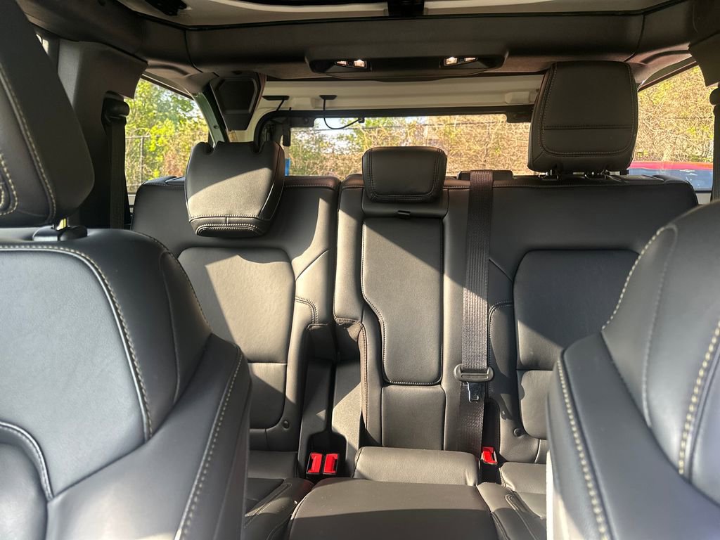 Certified 2025 Ford Bronco Badlands AWD/4WD image 20