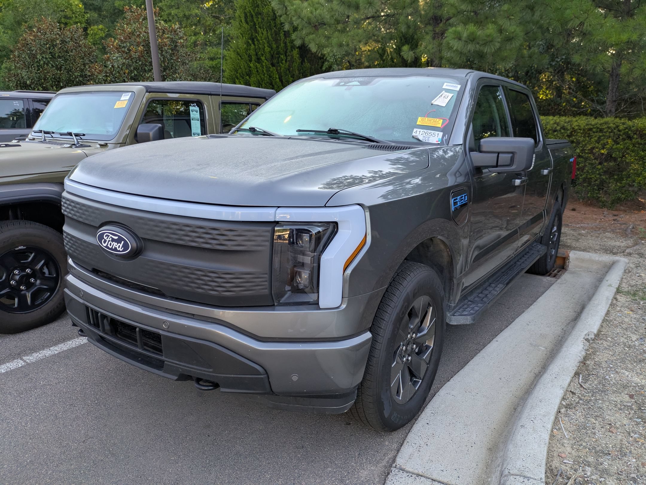 Certified 2025 Ford F150 Lightning Flash AWD/4WD image 3