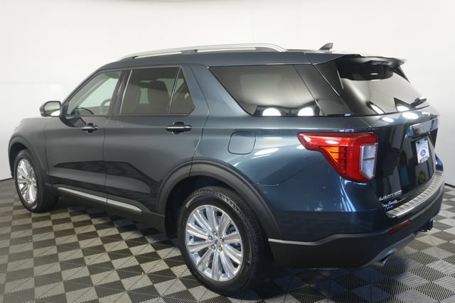 Certified 2023 Ford Explorer Limited w/ Equipment Group 301A AWD/4WD image 5