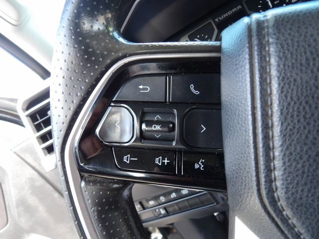 Used 2022 Toyota Tundra SR5 w/ SR5 Convenience Package AWD/4WD image 28