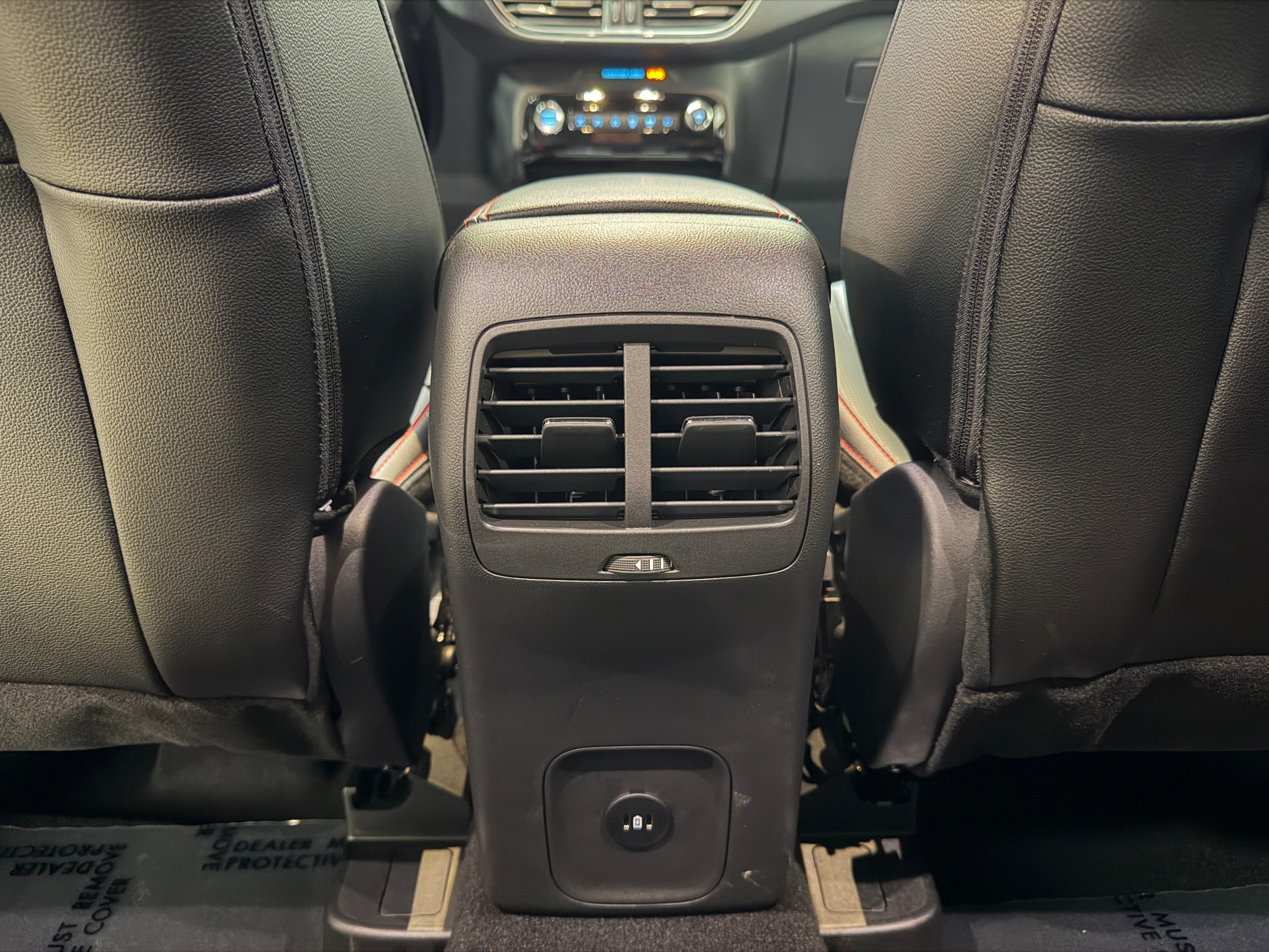 Certified 2025 Ford Escape ST-Line Elite w/ Premium Technology Package AWD/4WD image 12