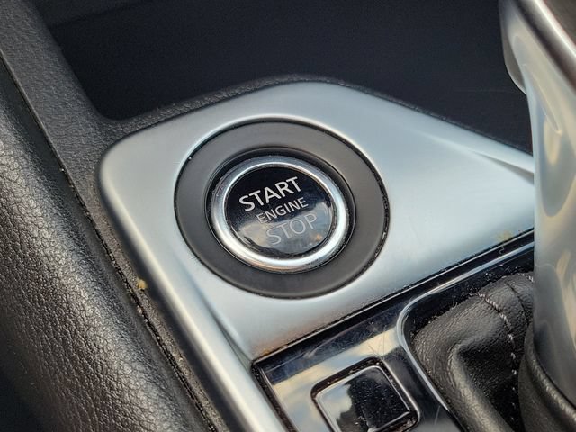 Used 2024 Nissan Sentra SV FWD image 11