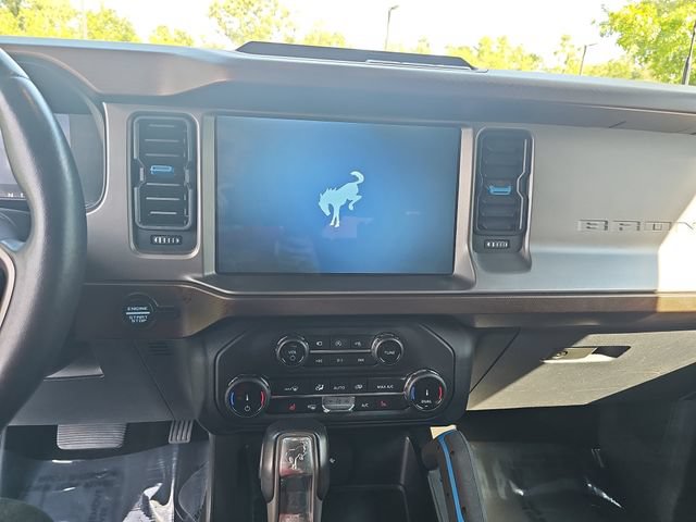 Certified 2022 Ford Bronco Outer Banks AWD/4WD image 19