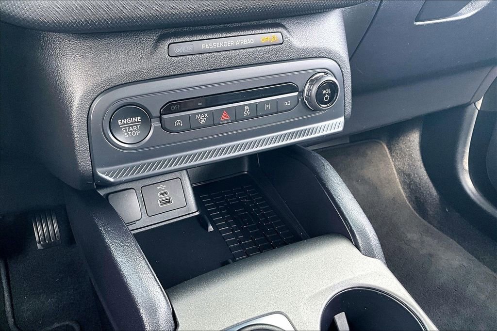 Certified 2025 Ford Bronco Sport Outer Banks w/ Outer Banks Tech Package+ image 32