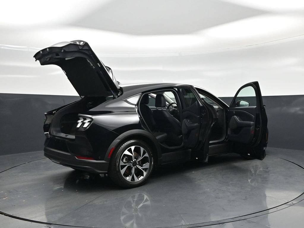 Certified 2024 Ford Mustang Mach-E Select RWD image 5