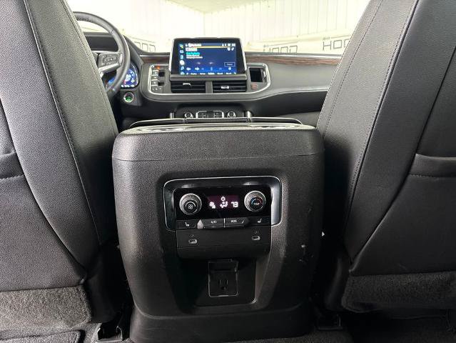 Used 2022 Chevrolet Suburban Premier AWD/4WD image 11