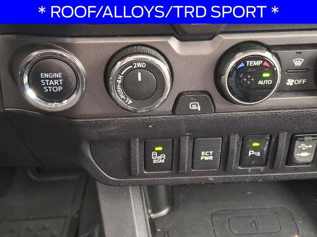 Used 2017 Toyota Tacoma TRD Sport AWD/4WD image 25