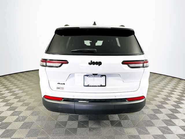 Used 2023 Jeep Grand Cherokee L Laredo AWD/4WD image 11