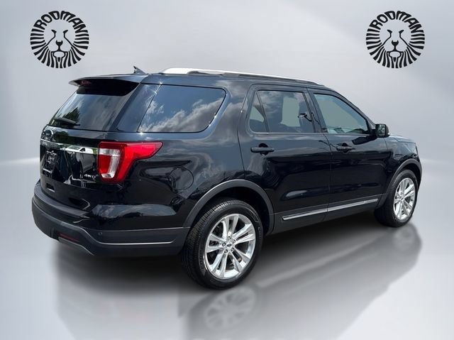 Certified 2019 Ford Explorer XLT w/ Equipment Group 202A AWD/4WD image 6