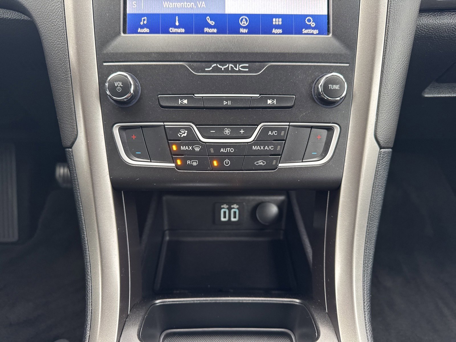 Certified 2019 Ford Fusion SE image 35
