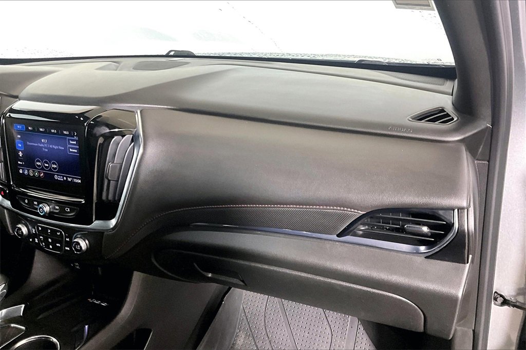 Used 2023 Chevrolet Traverse RS w/ LPO, Floor Liner Package image 13