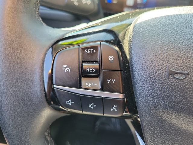 Certified 2023 Ford Escape Active w/ Tech Pack #1 FWD image 5