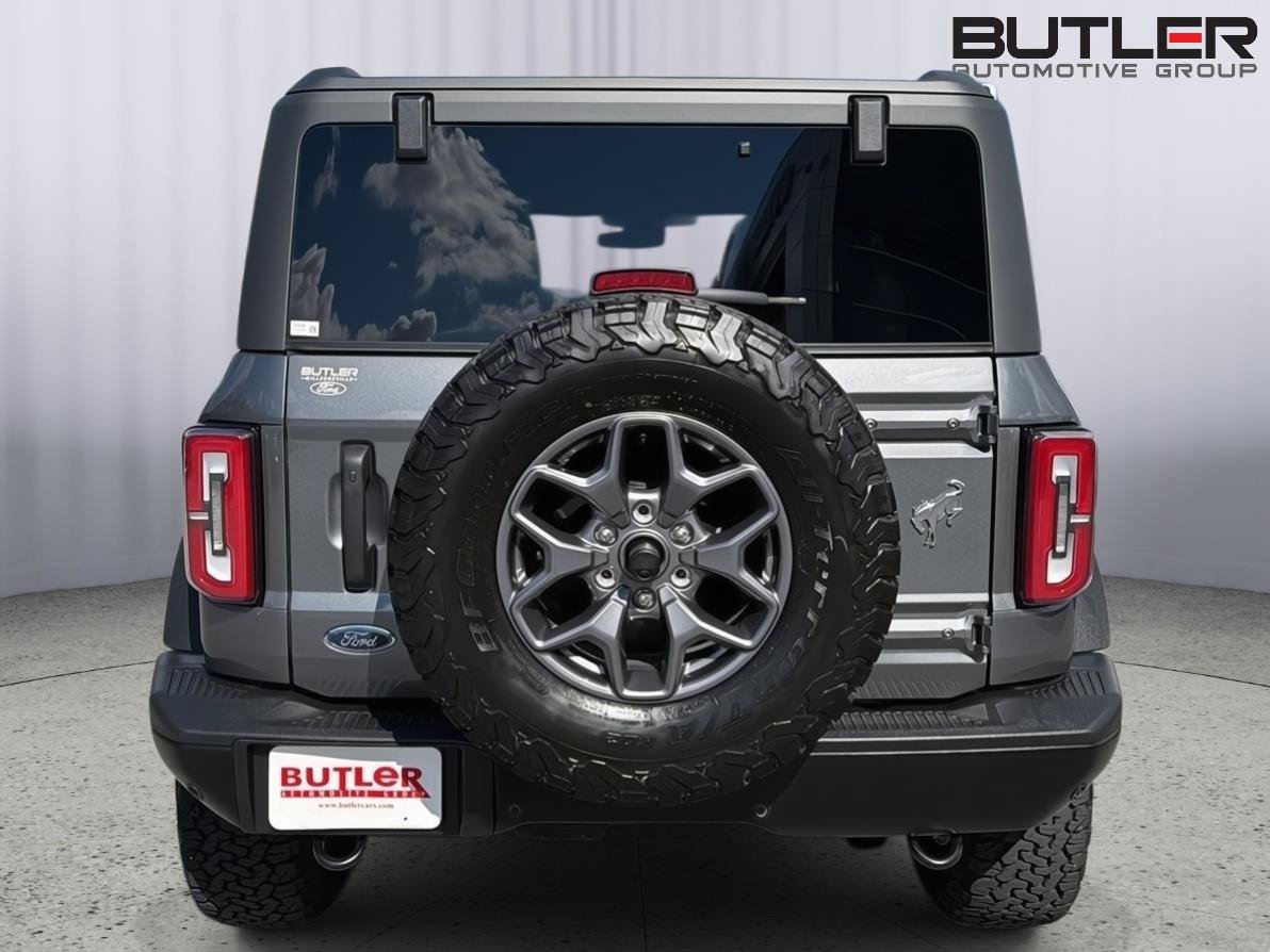 Certified 2025 Ford Bronco Badlands AWD/4WD image 5