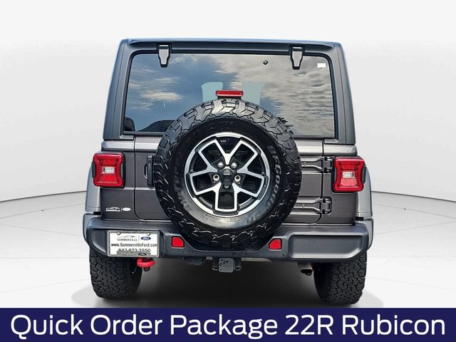 Used 2025 Jeep Wrangler Unlimited Rubicon AWD/4WD image 5