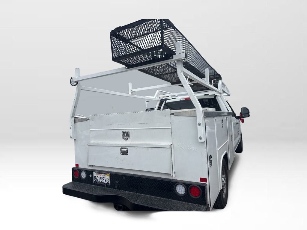 Certified 2023 Ford F250 XL w/ XL Chrome Package image 3