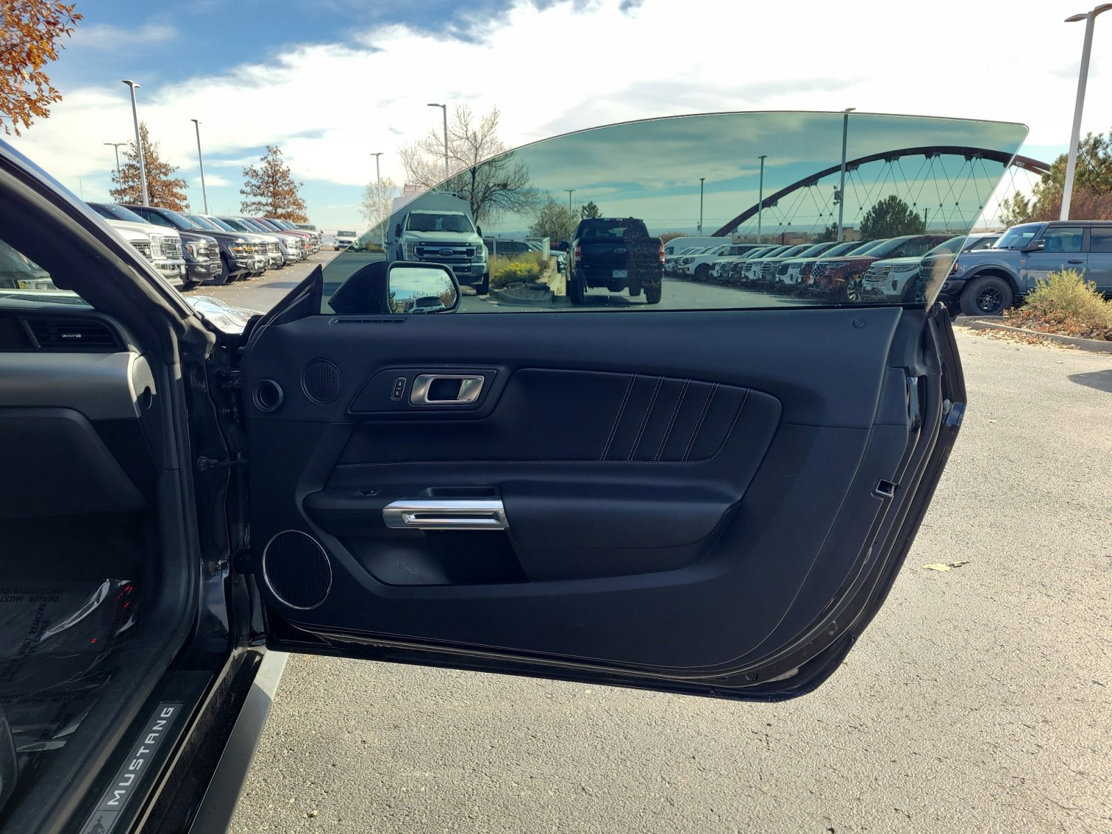 Certified 2022 Ford Mustang Premium image 16