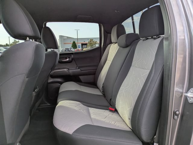 Used 2021 Toyota Tacoma TRD Sport w/ Technology Package RWD image 14