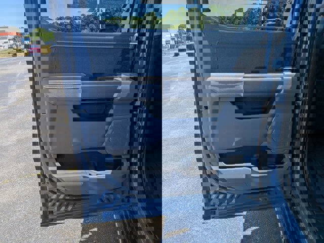 Certified 2023 Ford F150 Lariat w/ Equipment Group 502A High AWD/4WD image 25