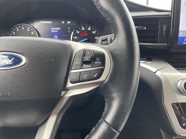 Certified 2022 Ford Explorer XLT w/ Equipment Group 202A image 14