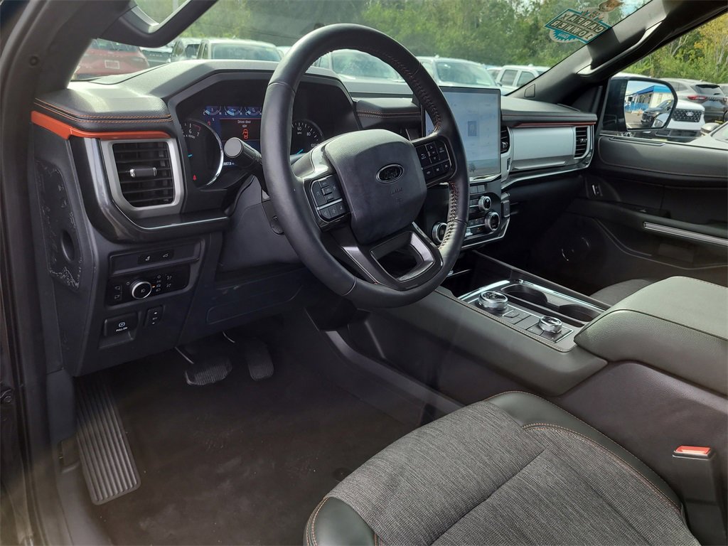 Certified 2024 Ford Expedition Timberline image 17