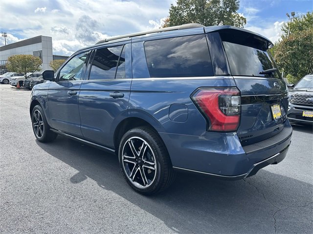 Certified 2019 Ford Expedition Limited w/ Equipment Group 303A image 3