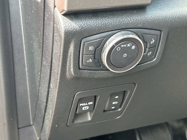 Certified 2020 Ford F150 XLT w/ Equipment Group 302A Luxury AWD/4WD image 31