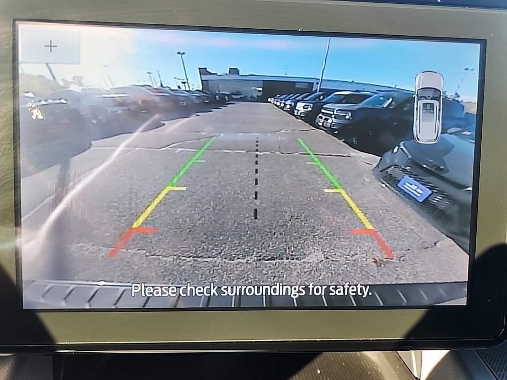 Certified 2023 Ford Explorer XLT w/ Equipment Group 202A AWD/4WD image 19