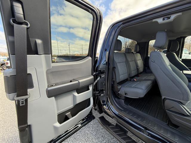 Certified 2022 Ford F150 XL w/ Equipment Group 101A High image 27