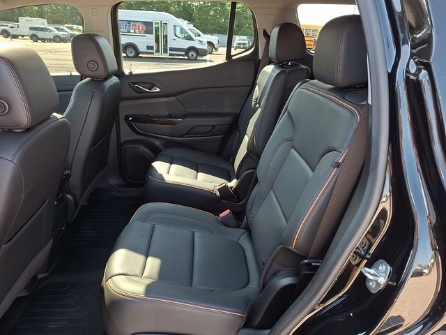 Used 2023 GMC Acadia AT4 w/ Technology Package AWD/4WD image 11