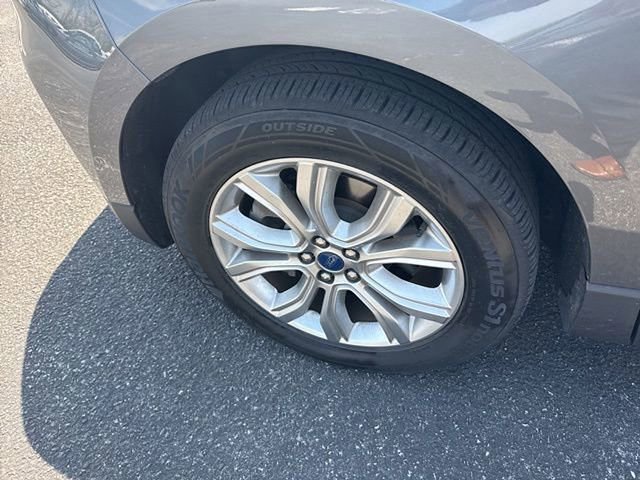 Certified 2022 Ford Edge Titanium image 8