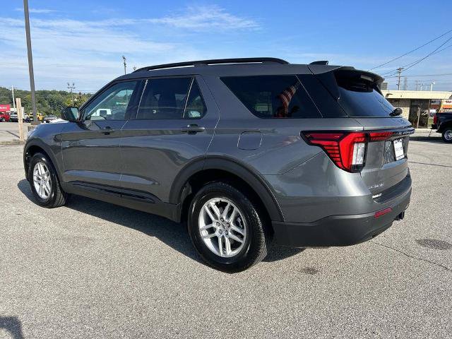 Certified 2026 Ford Explorer Active RWD image 6