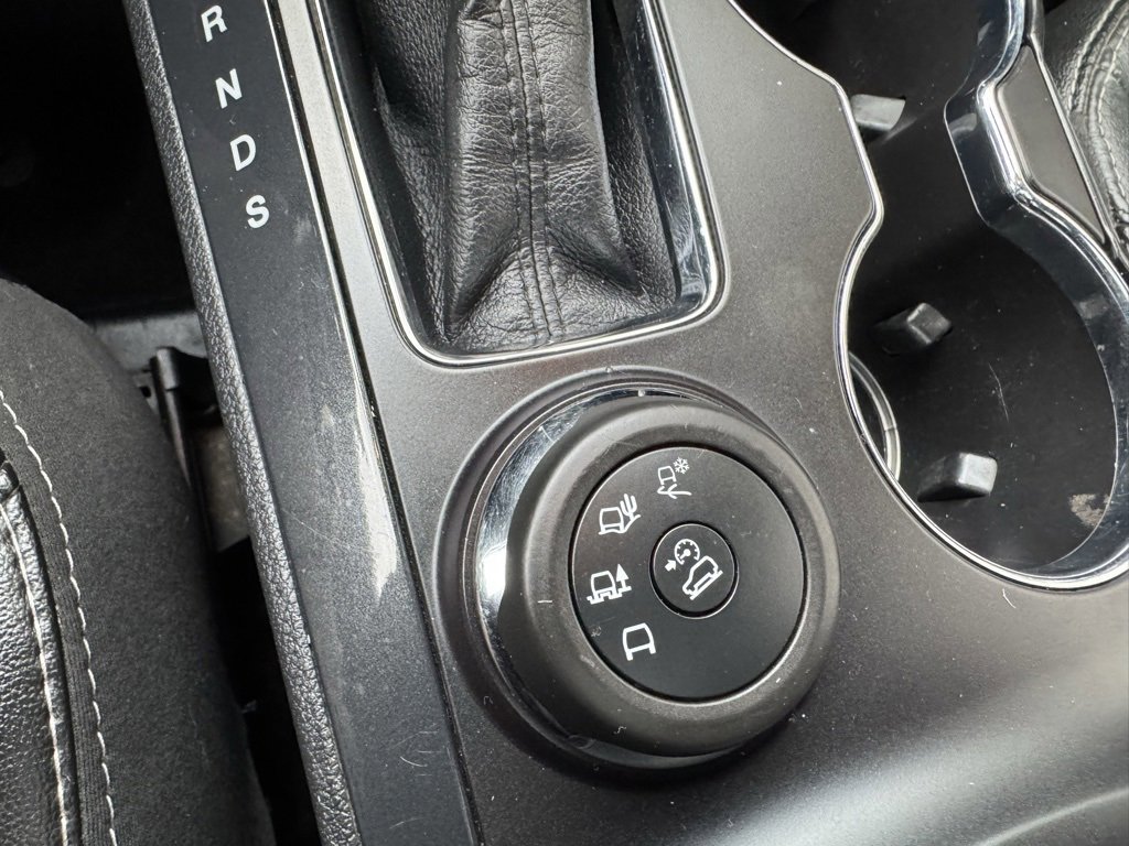 Certified 2018 Ford Explorer Limited w/ Equipment Group 301A image 38