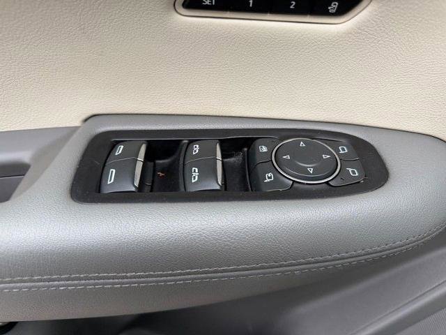 Used 2019 Cadillac XT5 Luxury image 21