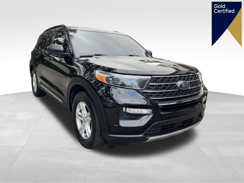 Certified 2022 Ford Explorer XLT w/ Equipment Group 202A RWD image 1