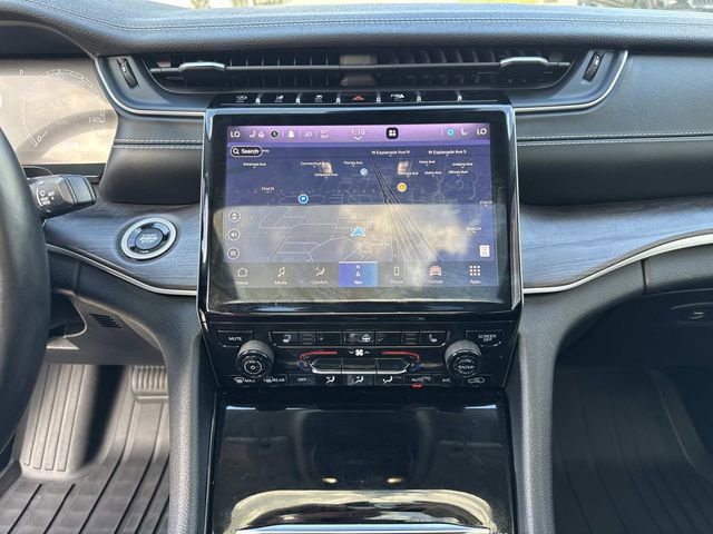 Used 2021 Jeep Grand Cherokee L Limited image 26