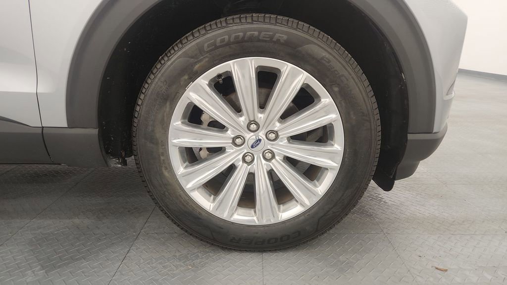 Certified 2020 Ford Explorer Limited w/ Class III Trailer Tow Package image 29