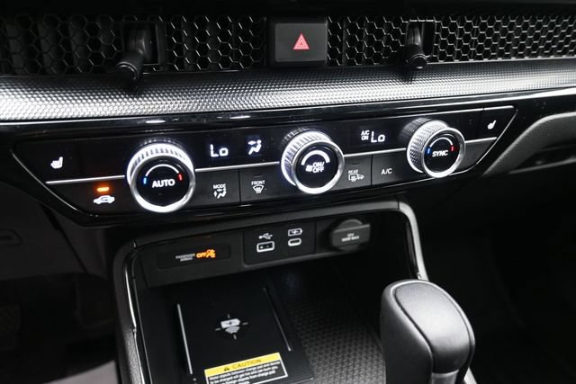 Used 2023 Honda CR-V Sport Touring image 17