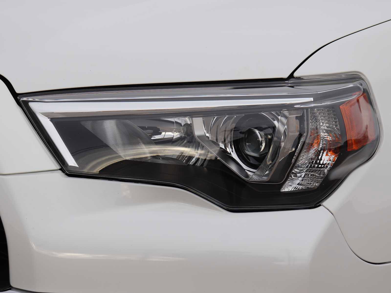 Used 2022 Toyota 4Runner Limited image 10