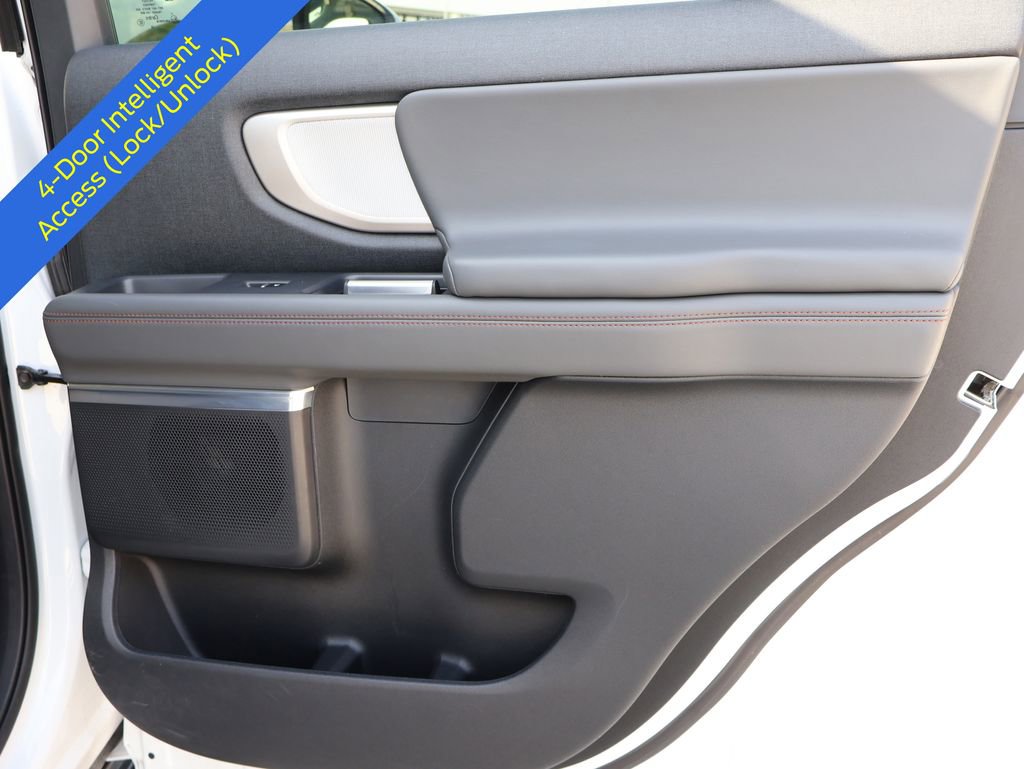 Certified 2025 Ford Expedition Active AWD/4WD image 11