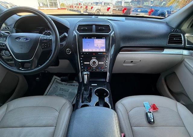 Certified 2019 Ford Explorer Limited w/ Ford Safe & Smart Package image 37