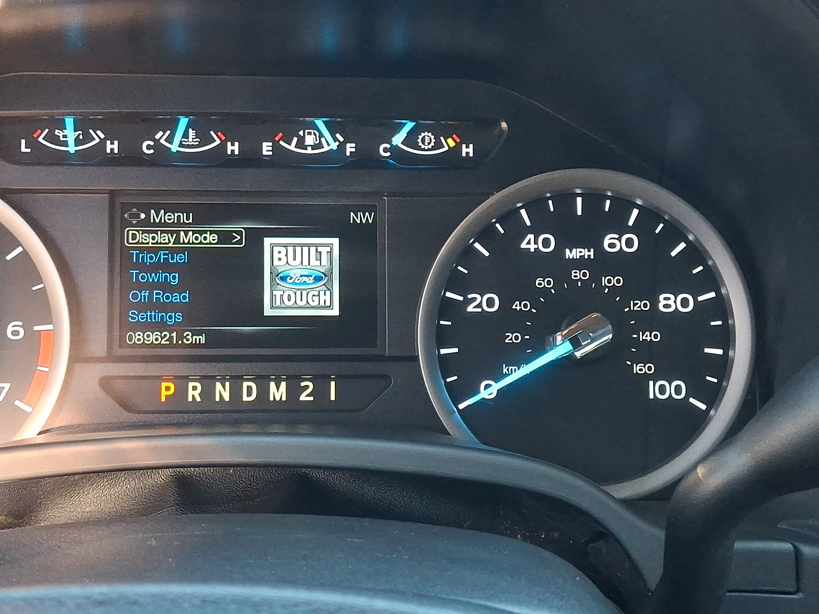 Certified 2018 Ford F250 XLT w/ XLT Premium Package AWD/4WD image 21